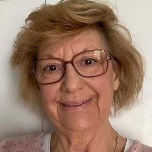 Meet your Posher, Sharon